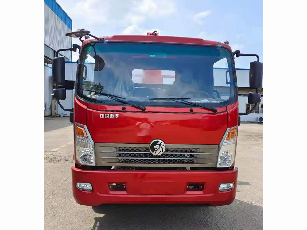 國六重汽藍(lán)牌長威5噸四節(jié)直臂吊機隨車吊